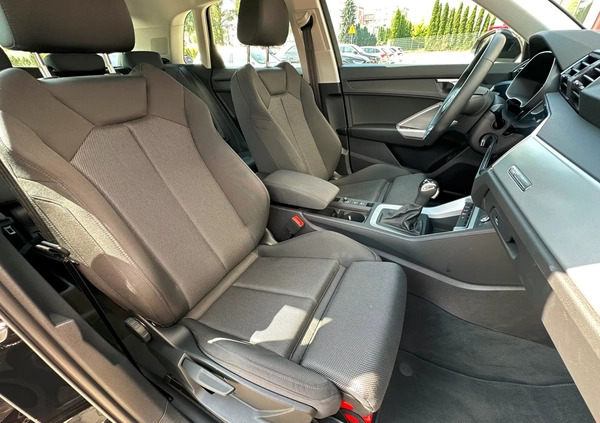 Audi Q3 cena 159900 przebieg: 15000, rok produkcji 2022 z Mikołów małe 301